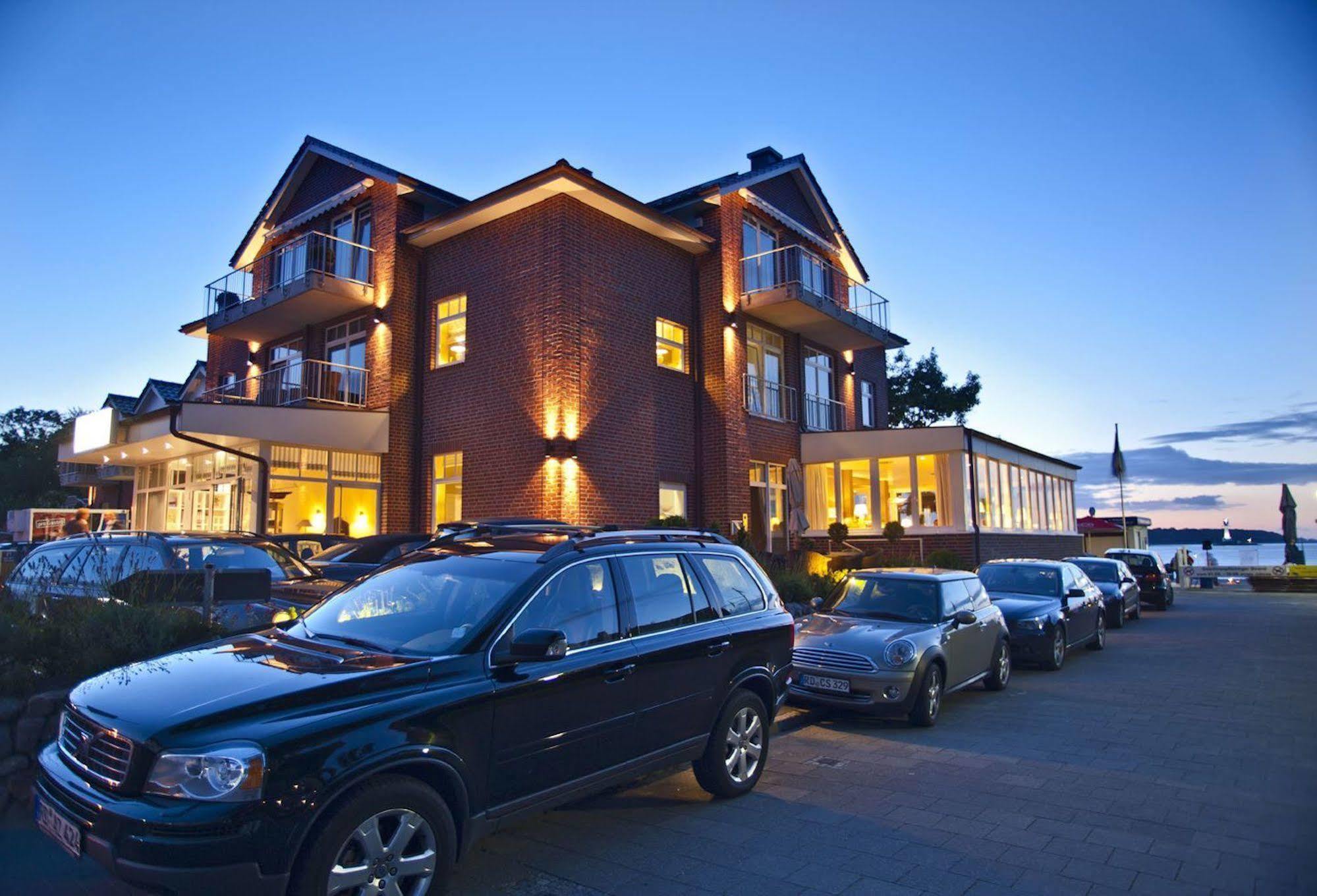 Strandhotel Seeblick, Ostseebad Heikendorf Exterior foto